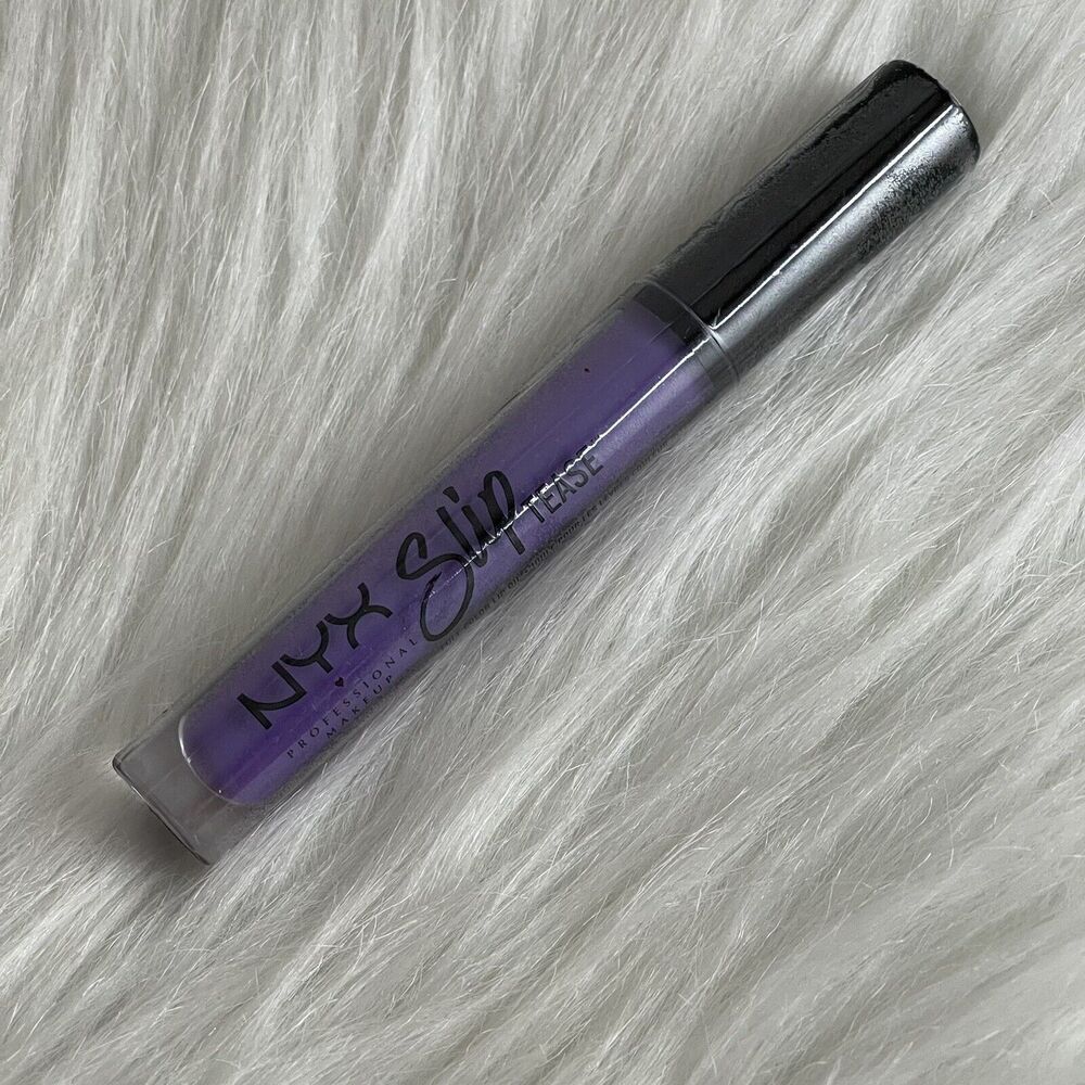 NYX Cosmetics Slip Tease Full Color Lip Oil Feisty Purple